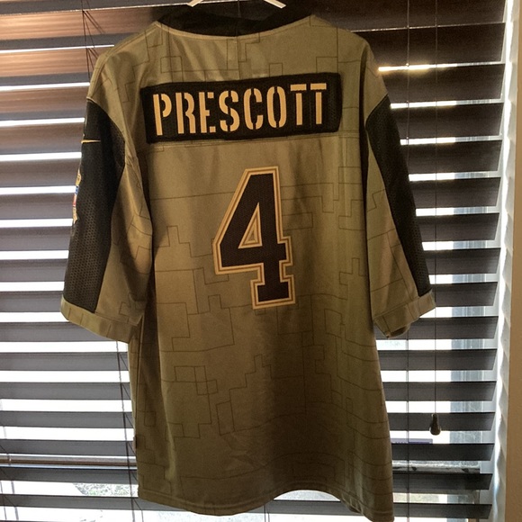 Dak Prescott Dallas Cowboys Special Edition Jersey. Never worn new condition - Picture 4 of 5